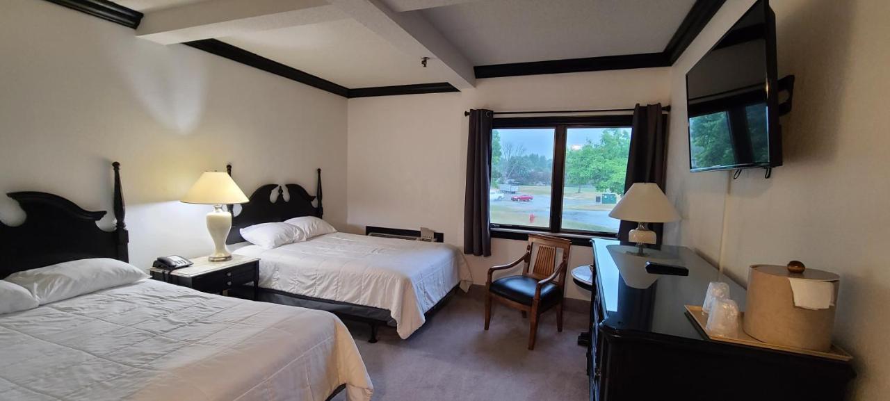 Bay Valley Resort Bay City Room photo